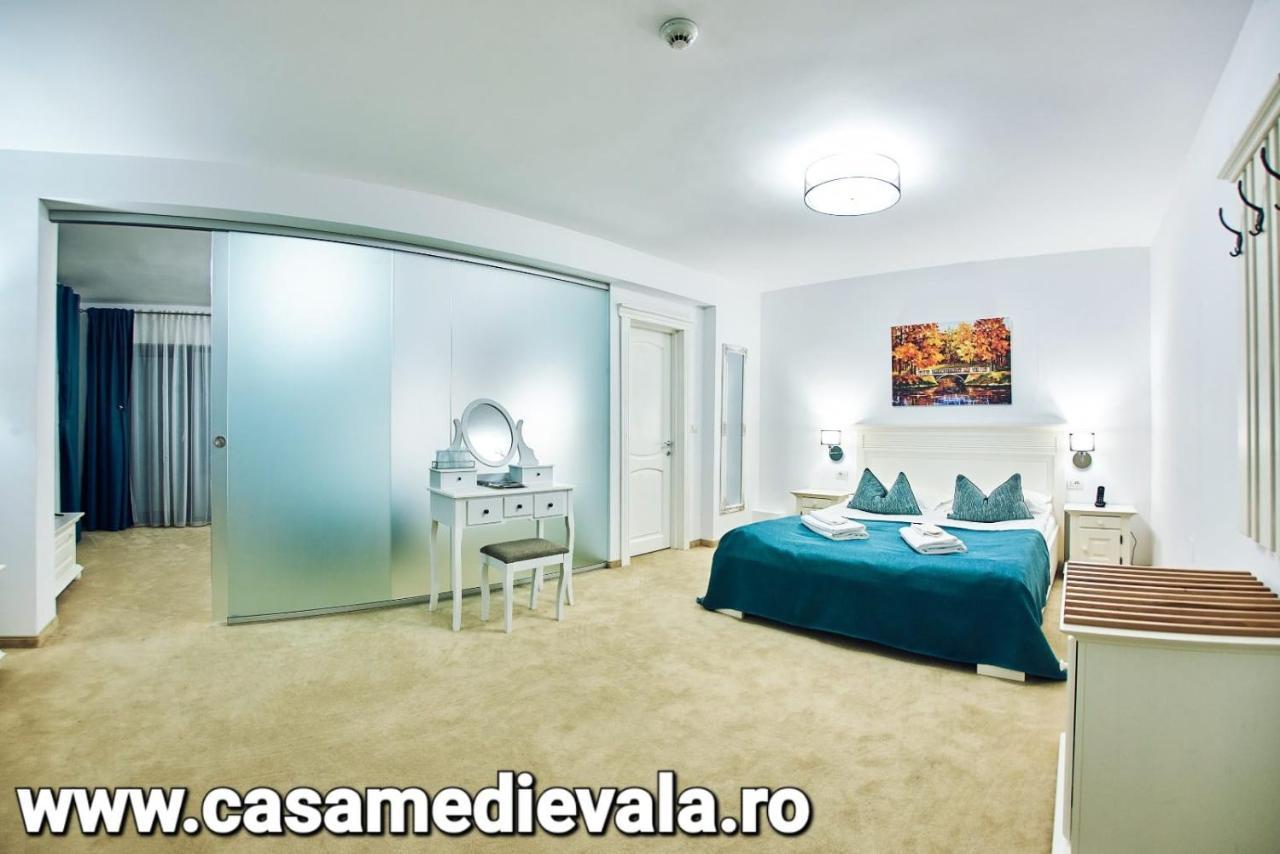 Boutique Hotel Casa Medievala Curtea de Argeş Exteriér fotografie